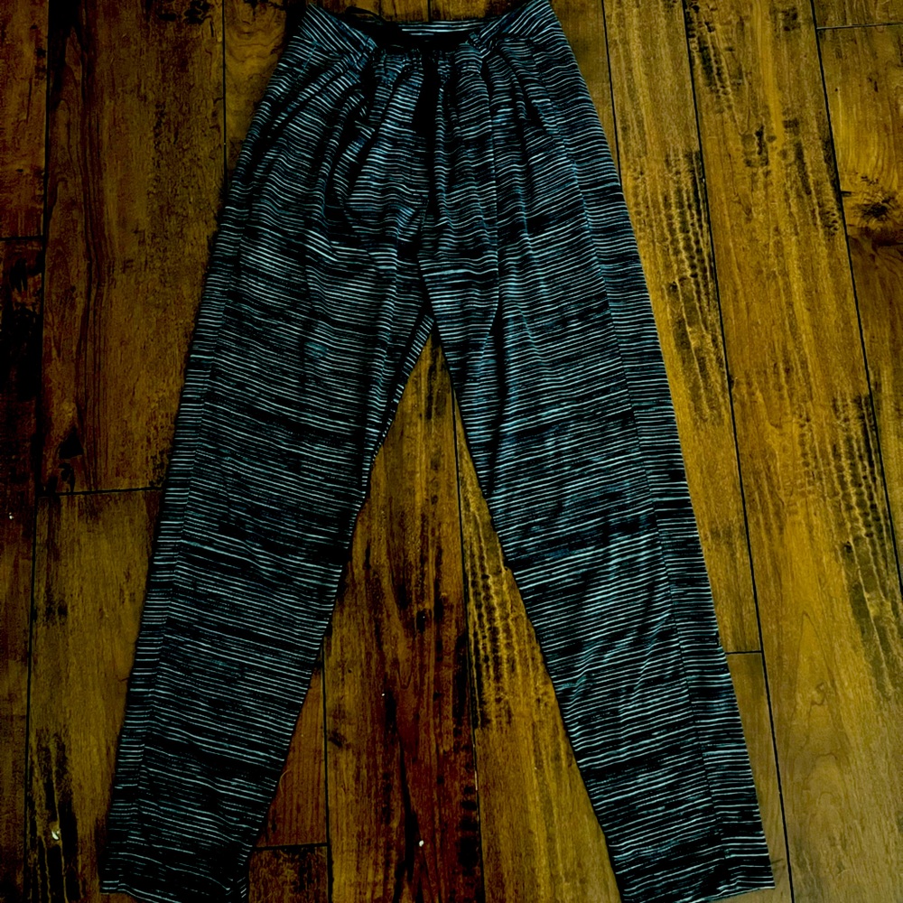 Lululemon joggers